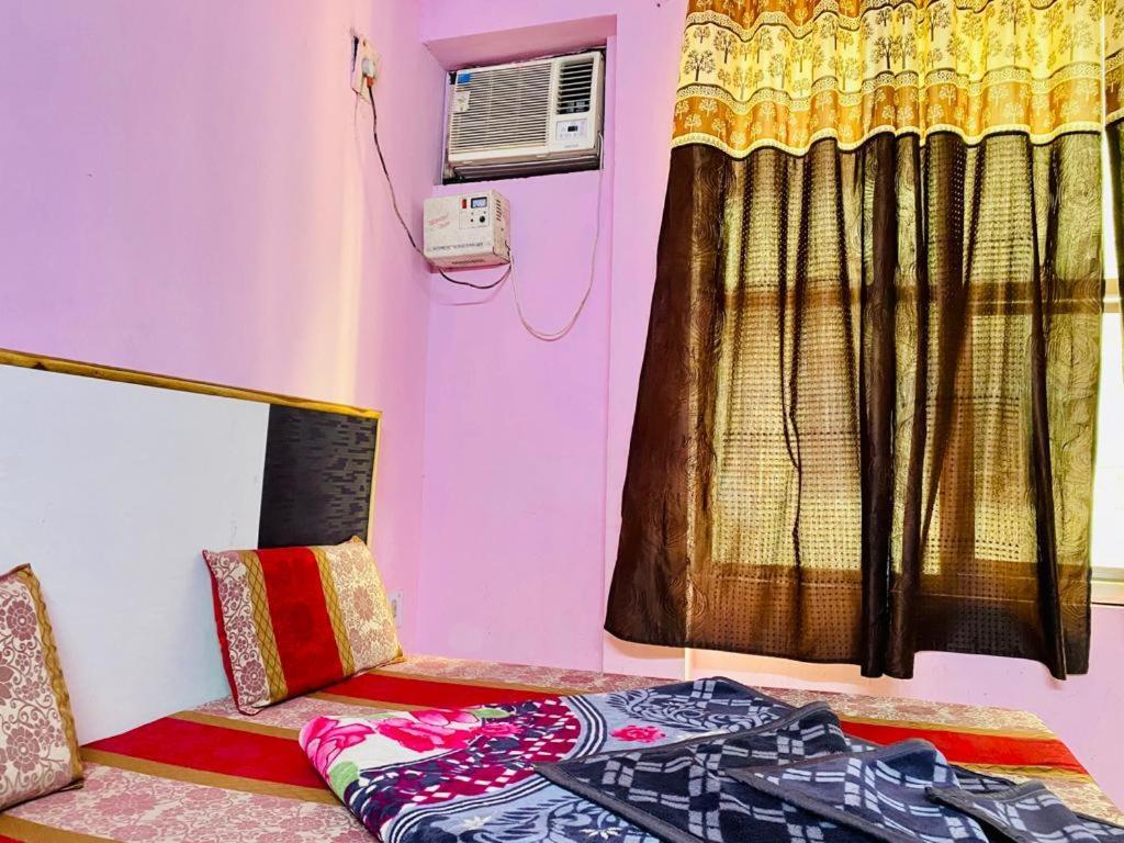 فندق Hari Ganga Near By Bus And Railway Station Haridwār المظهر الخارجي الصورة