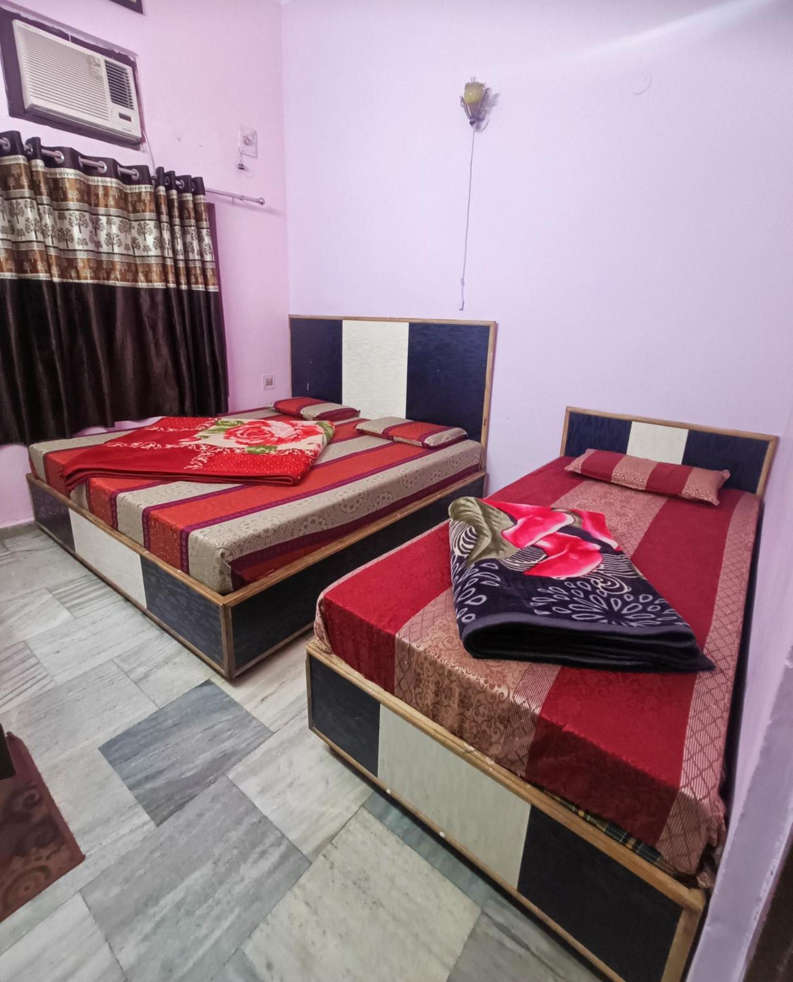 فندق Hari Ganga Near By Bus And Railway Station Haridwār المظهر الخارجي الصورة
